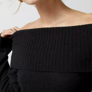 L'AURABELLE ULTRA-SOFT SWEATER